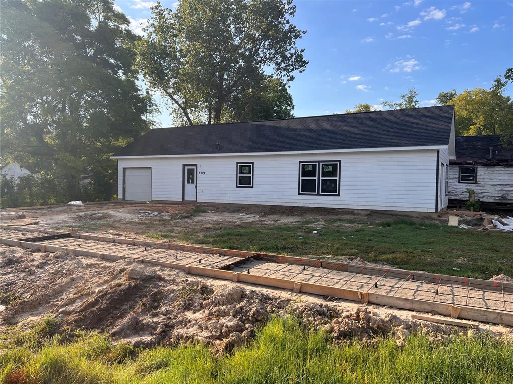 5202 Cruse Houston Tx  