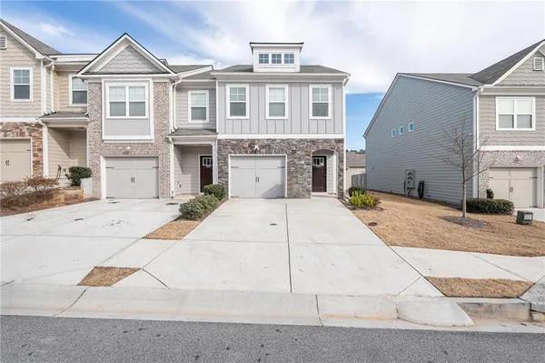 $2,100 | 1883 Plainsboro Drive, Lithonia, GA 30058