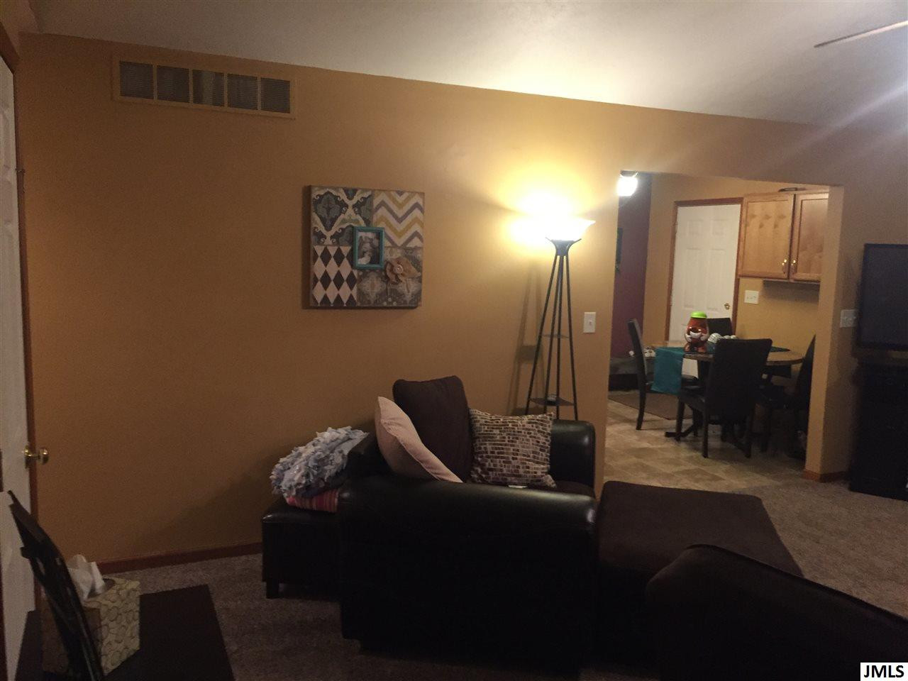 1815 Bunting Road Jackson, MI 49201 - Photo 3 of 25 Photo 3