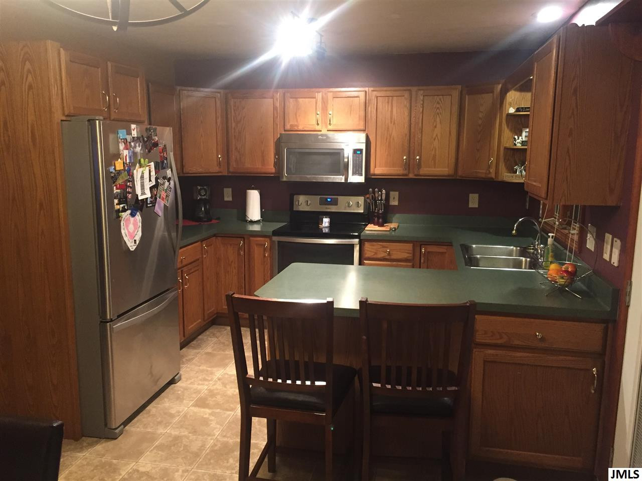 1815 Bunting Road Jackson, MI 49201 - Photo 7 of 25 Photo 7