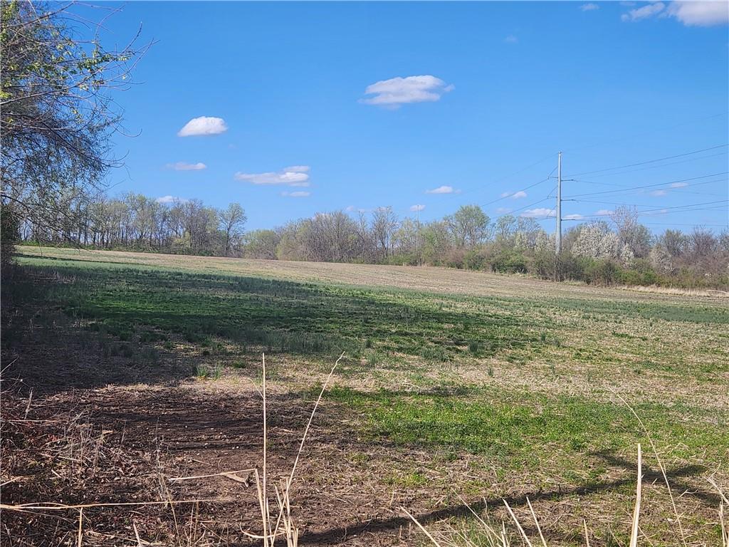 20602 East Truman Road Independence, MO 64056 - Photo 1 of 4