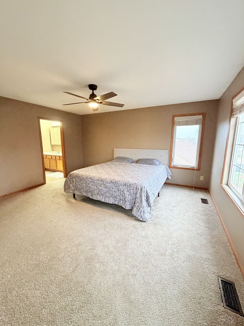 13375 Springhill Drive Winnebago, IL 61088 - Photo 17 of 32