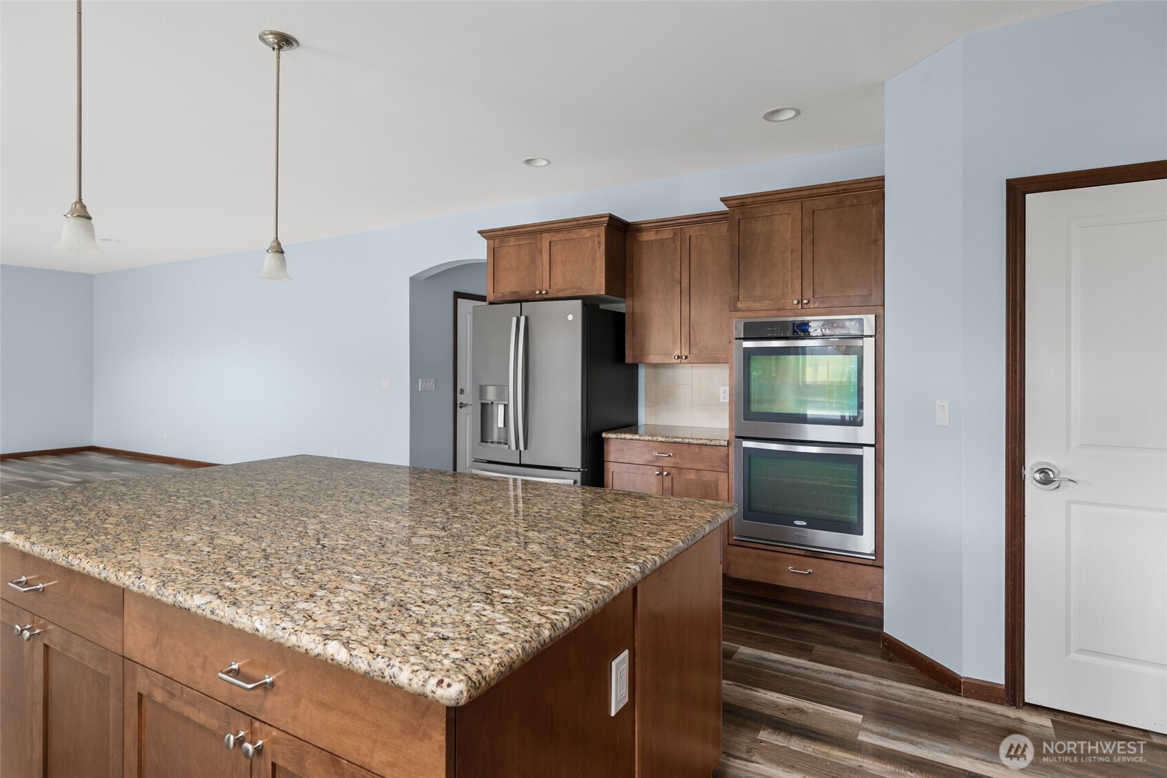 1033 Lyle Ridge Circle Oak Harbor, WA 98277 - Photo 9 of 37