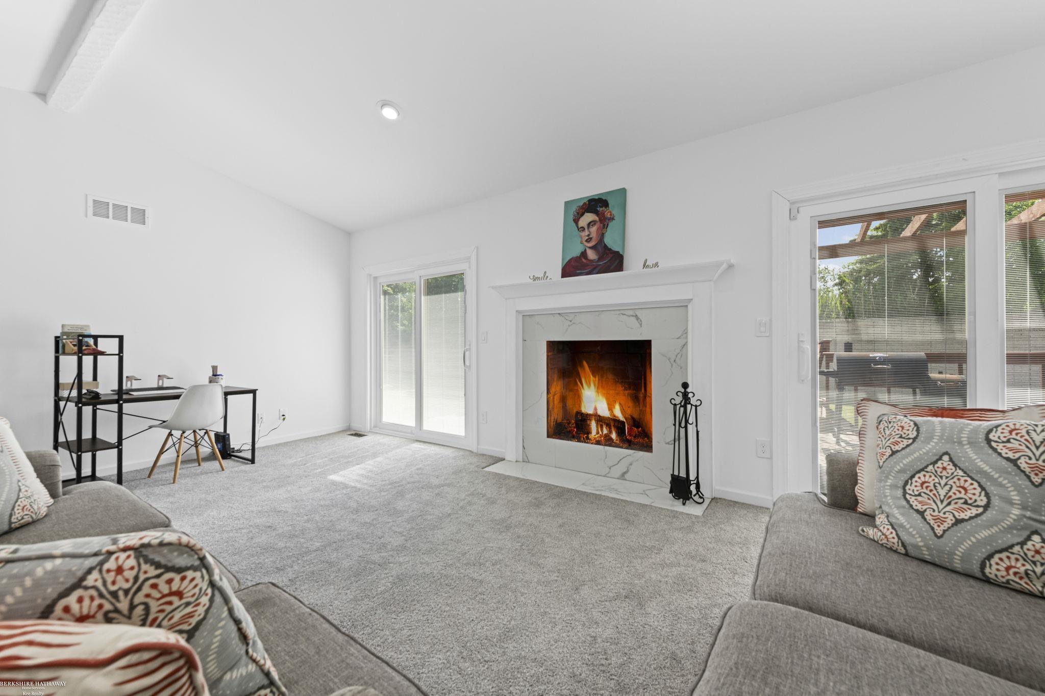 47121 Barbara Road Macomb, MI 48044 - Photo 10 of 31
