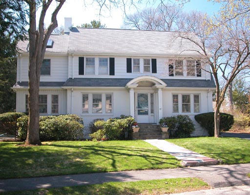 147 Plymouth Road Newton, MA 02461 - Photo 1 of 4 Gallery Image 1