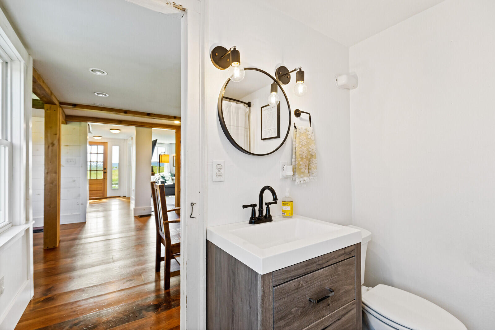2140 Level Hill Road Palermo, ME 04354 - Photo 36 of 49 Full bath