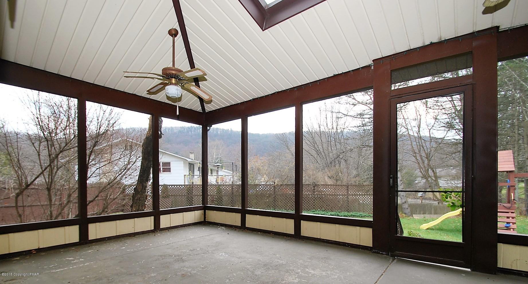 205 Valley Stream Road Stroudsburg, PA 18360 - Photo 45 of 50 Covered Patio