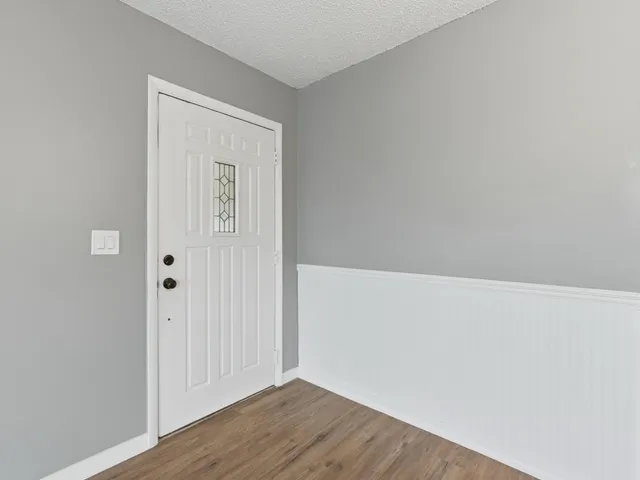 $2,200 | 135 Lake Carol Drive, Unit 135, West Palm Beach, FL 33411