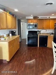 $2,800 | 3407 Bergen Avenue, Toms River, NJ 08753