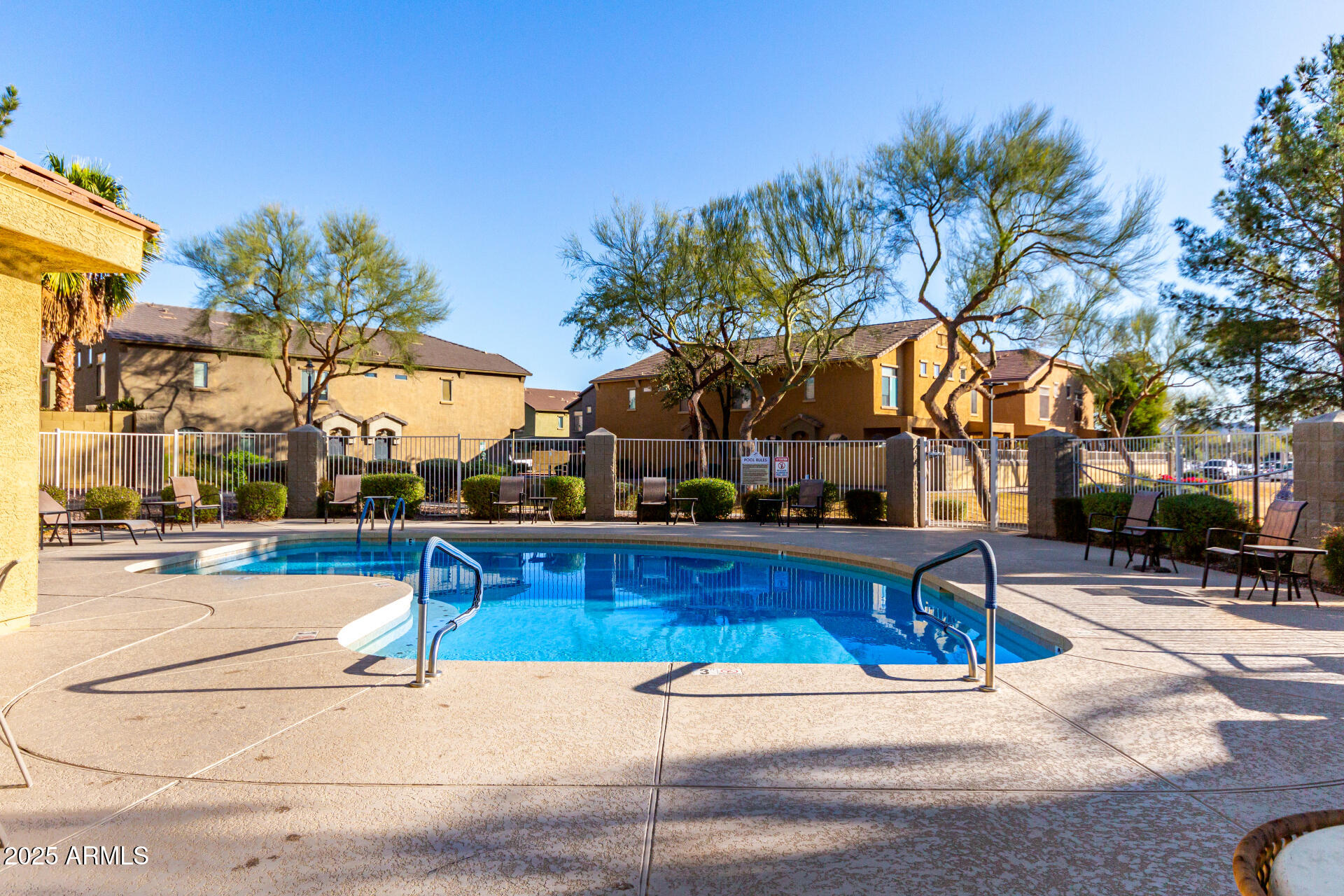2150 East Bell Road, Unit 1004 Phoenix, AZ 85022 - Photo 37 of 39 32 Bell