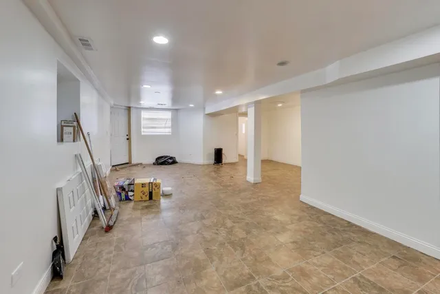 $455,000 | 6149 South Rhodes Avenue, Chicago, IL 60637