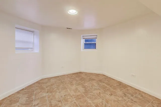 $455,000 | 6149 South Rhodes Avenue, Chicago, IL 60637