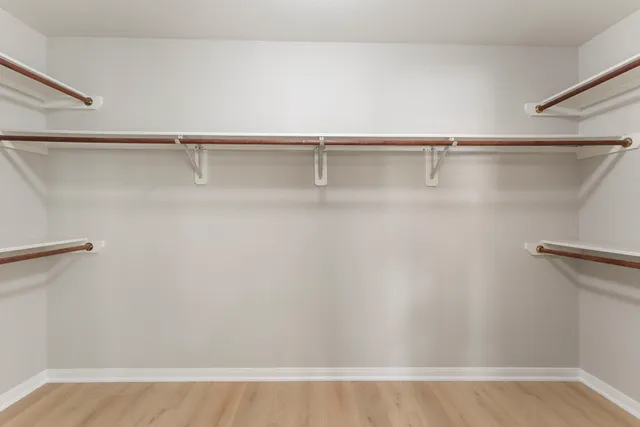 $2,700 | 99 East Foxbriar Forest Circle, The Woodlands, TX 77382