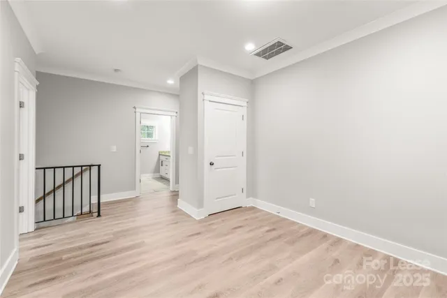 $2,650 | 712 Seldon Drive, Charlotte, NC 28216