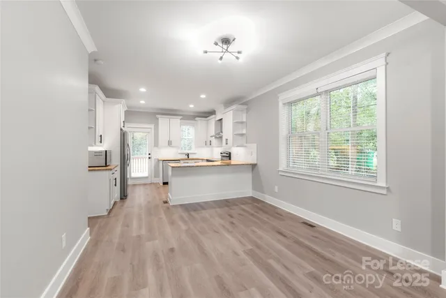 $2,650 | 712 Seldon Drive, Charlotte, NC 28216