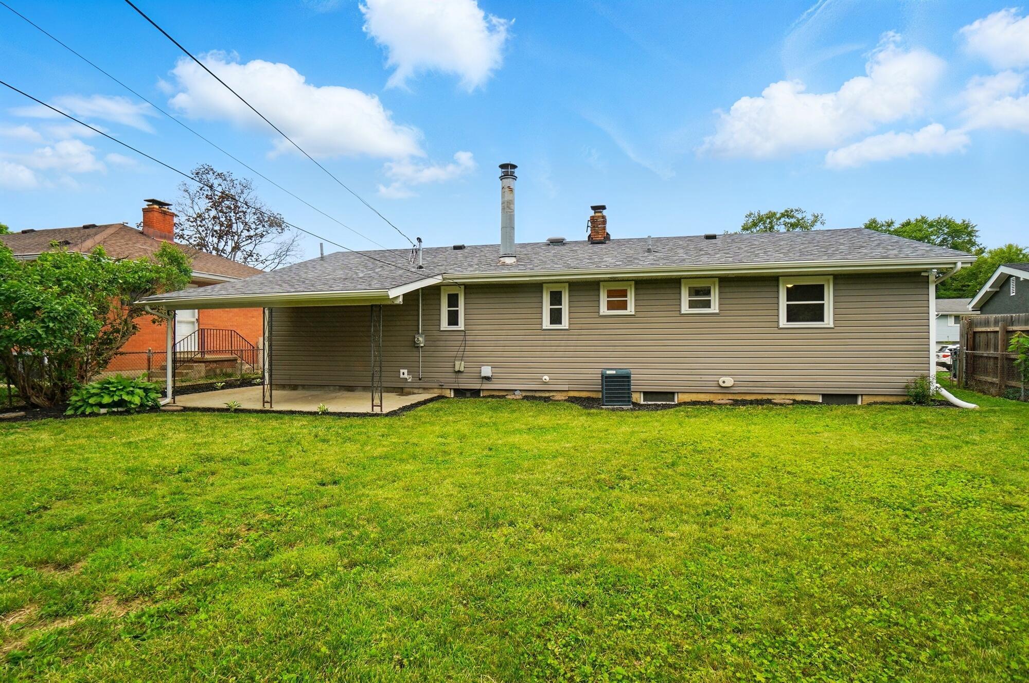 1105 Fordham Road Columbus, OH 43224 - Photo 46 of 52 Exterior Back