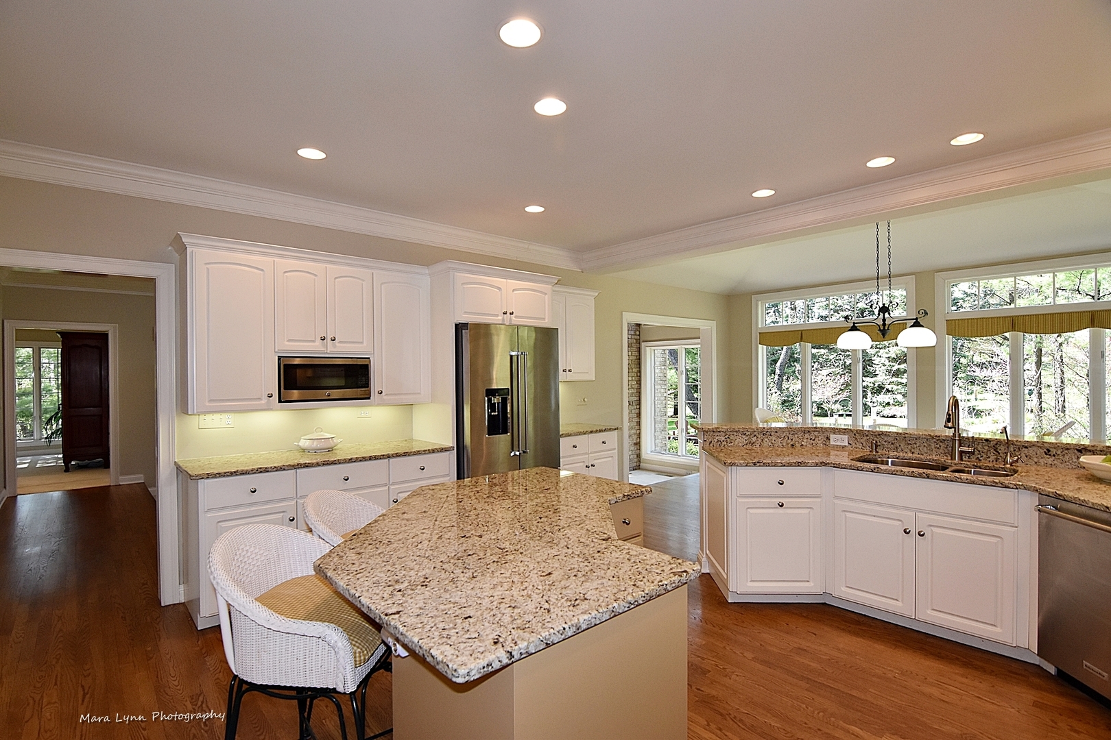 4N558 Hidden Oaks Road St. Charles, IL 60175 - Photo 14 of 57