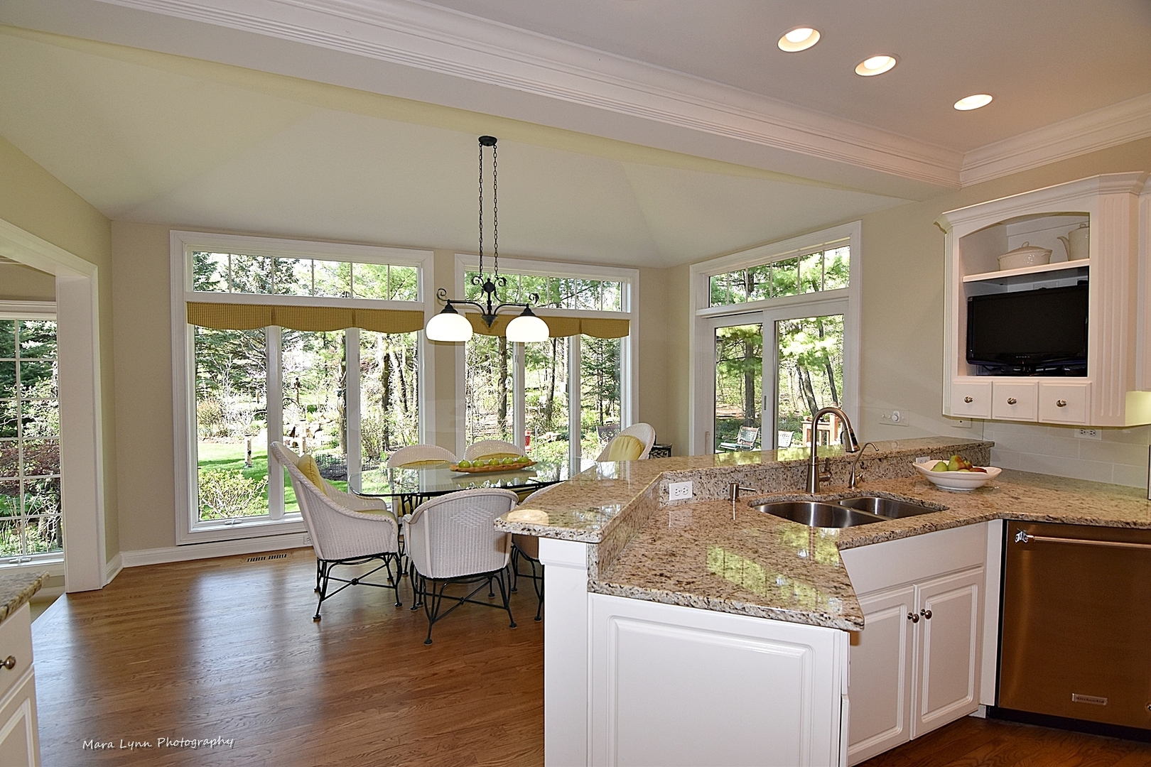 4N558 Hidden Oaks Road St. Charles, IL 60175 - Photo 16 of 57
