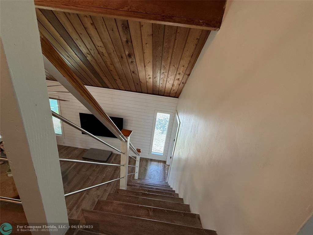 22990 Southwest 156th Avenue Miami, FL 33170 - Photo 23 of 41 a view of entryway