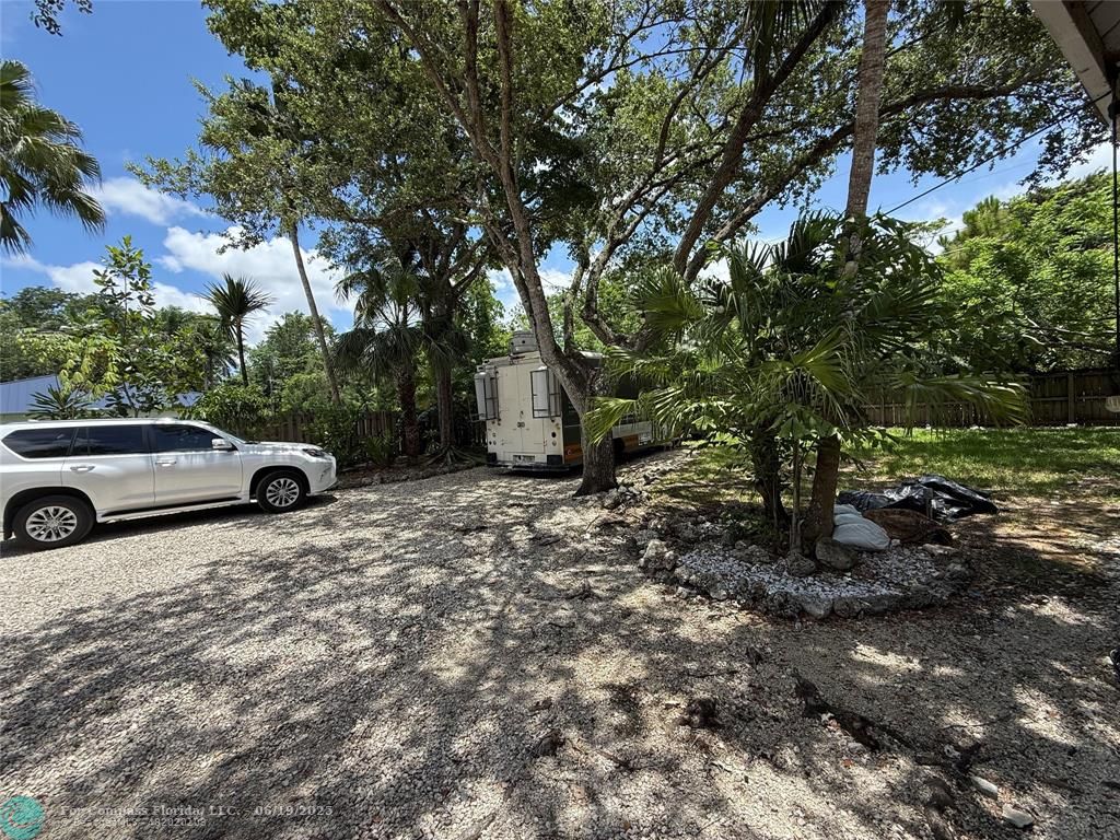 22990 Southwest 156th Avenue Miami, FL 33170 - Photo 39 of 41 a view of a backyard