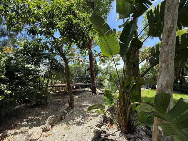 a view of outdoor space