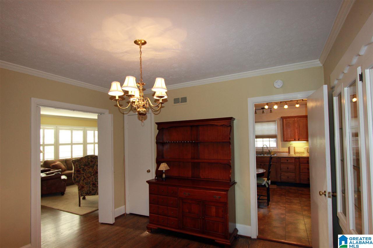 1007 Cynthia Crescent Anniston, AL 36207 - Photo 4 of 21
