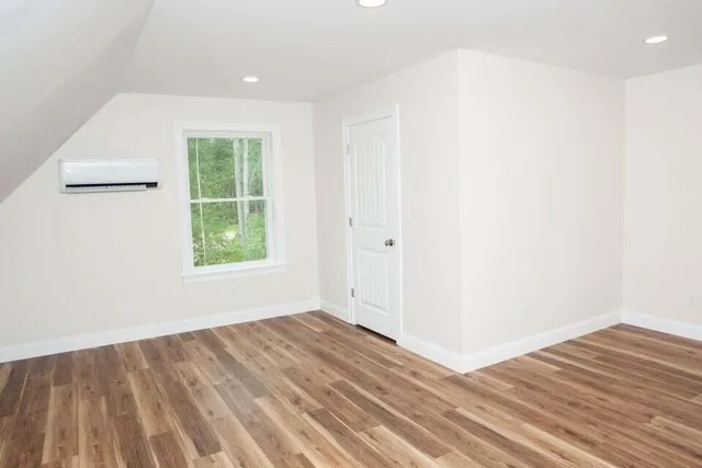 $799,000 | 5 Gigi Lane, Kennebunk, ME 04043