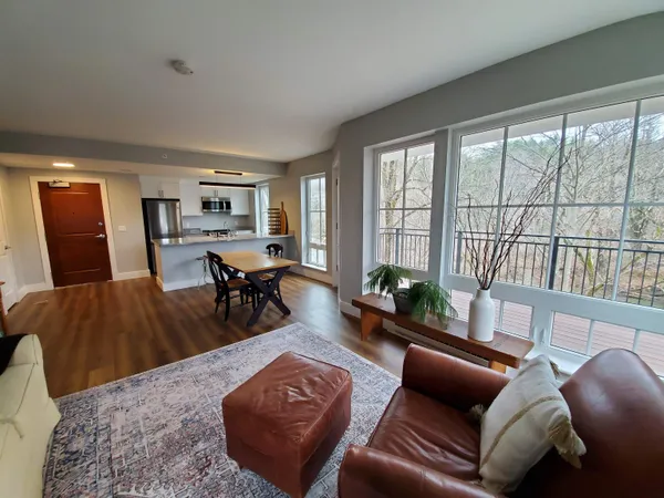 $3,380 | 195 Mechanic Street, Unit 107, Lebanon, NH 03766