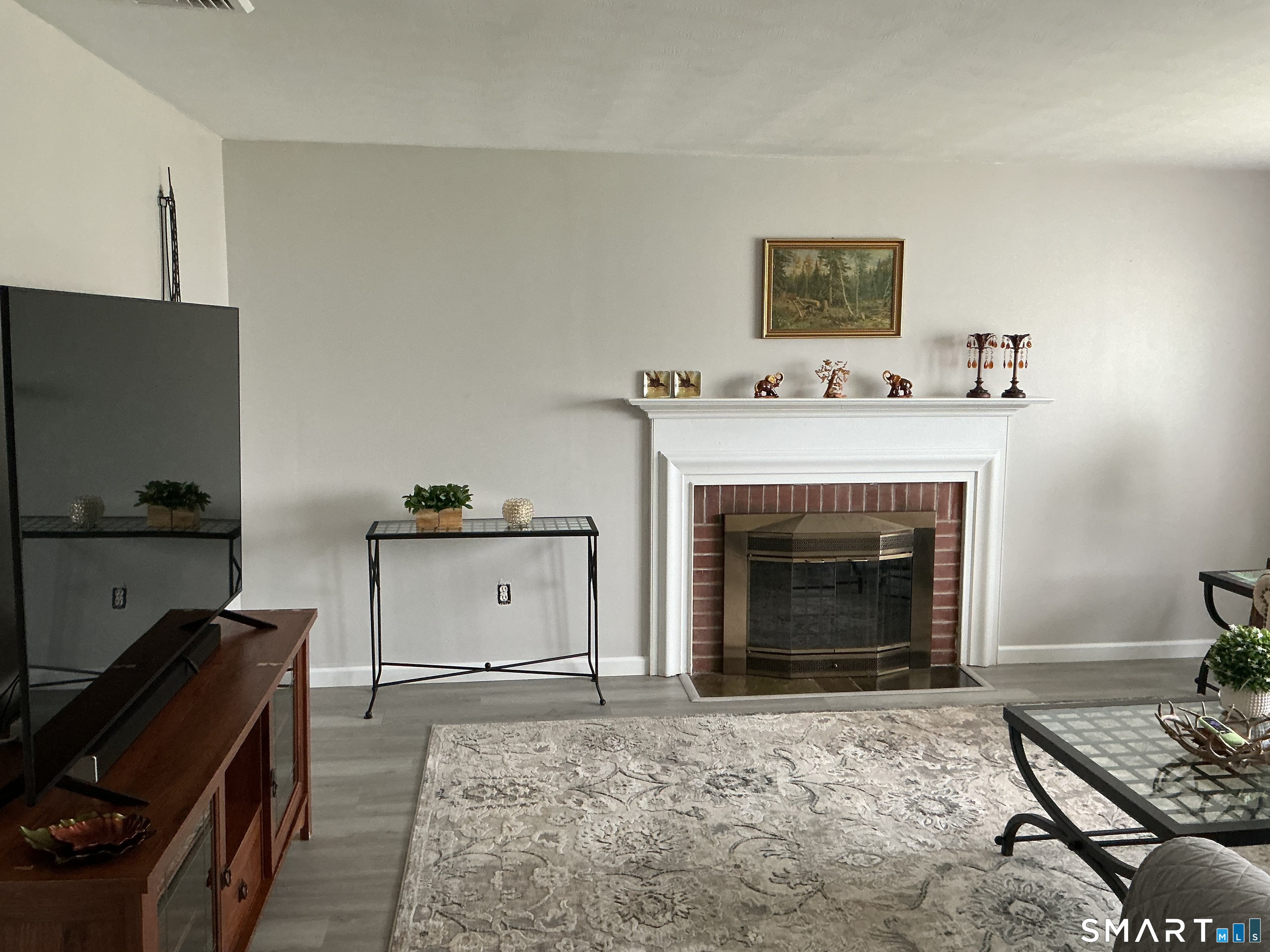 65 Crystal Street Wethersfield, CT 06109 - Photo 5 of 10