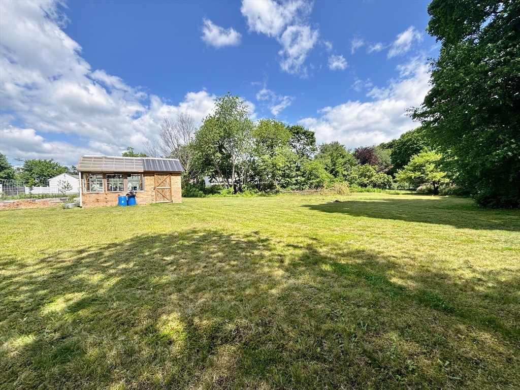 19 Maple Street, Unit 2 Uxbridge, MA 01569 - Photo 13 of 15