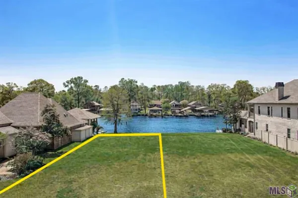 $85,000 | 21049 Waterfront E Drive, Maurepas, LA 70449