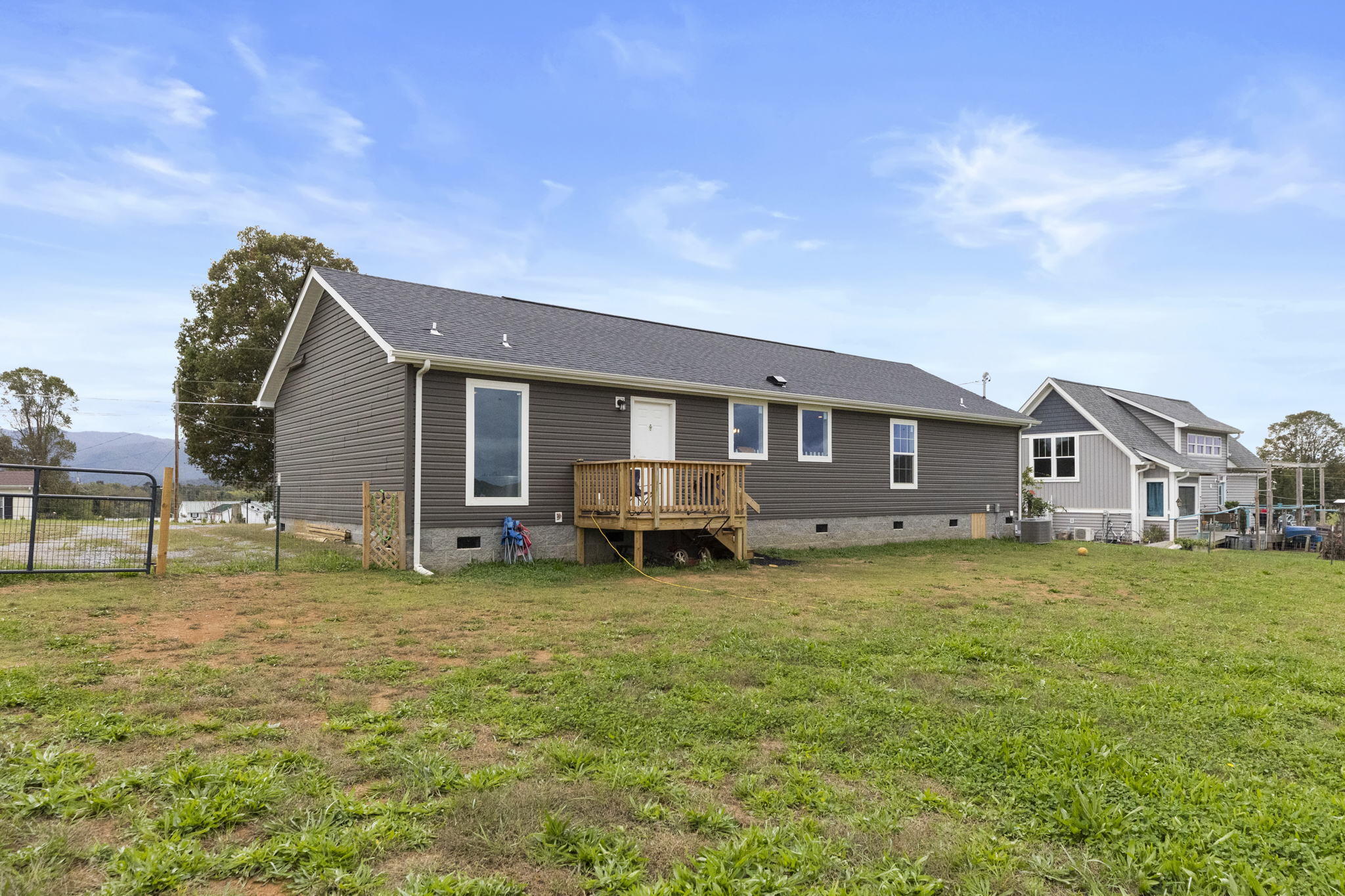 133 Stockton Road Chuckey, TN 37641 - Photo 3 of 24 web_217A7931
