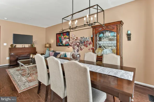 $650,000 | 8445 Carmela Circle, Springfield, VA 22153