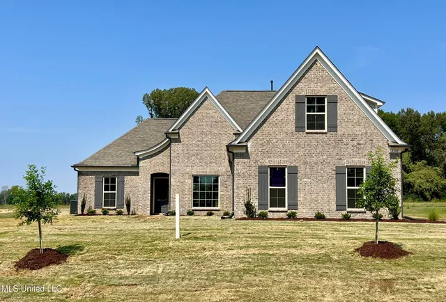 $433,900 | 2545 Scott Mdws Lane, Hernando, MS 38632