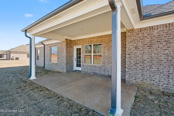 $433,900 | 2545 Scott Mdws Lane, Hernando, MS 38632