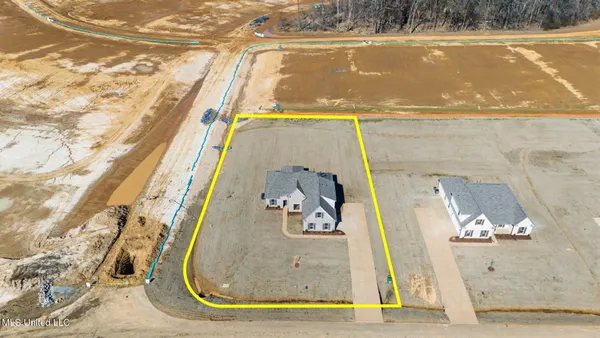 $433,900 | 2545 Scott Mdws Lane, Hernando, MS 38632