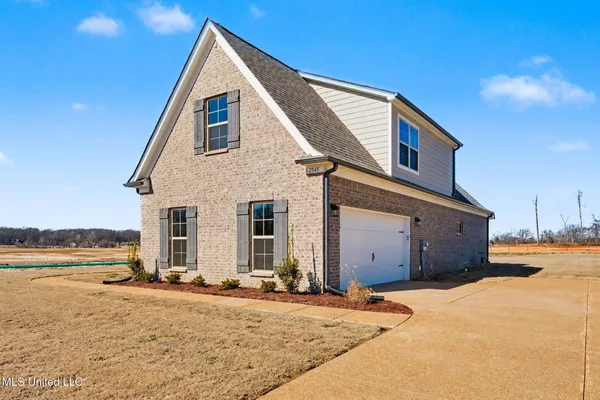 $433,900 | 2545 Scott Mdws Lane, Hernando, MS 38632