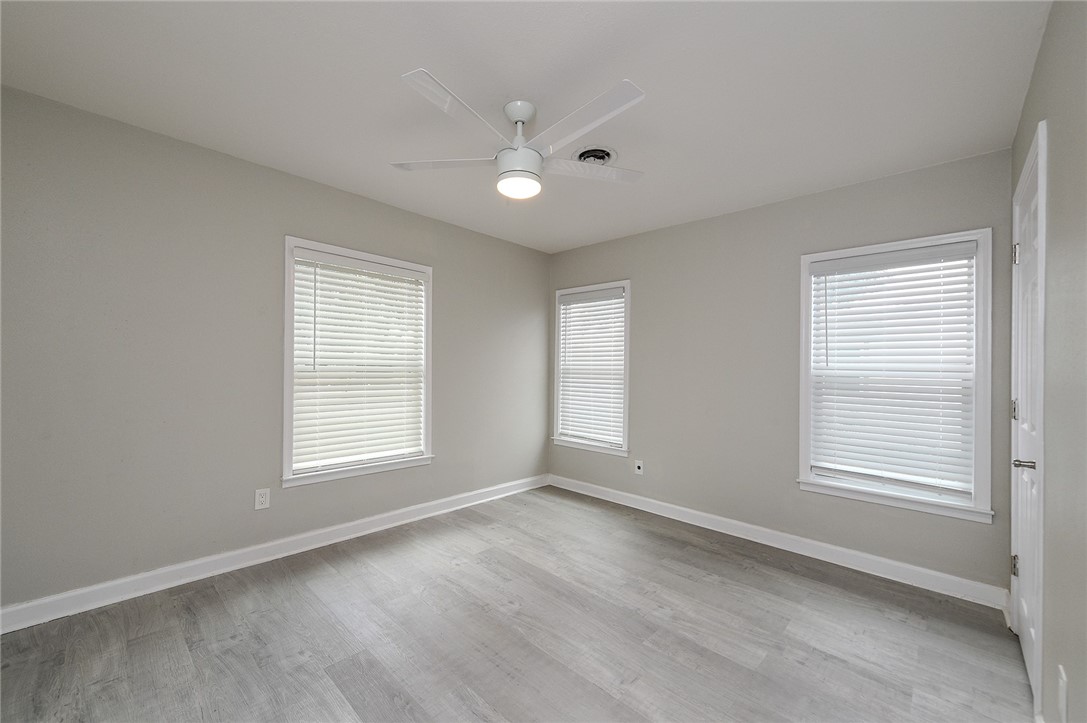 634 Mc Call Street Corpus Christi, TX 78404 - Photo 20 of 34 a view of an empty room with a window