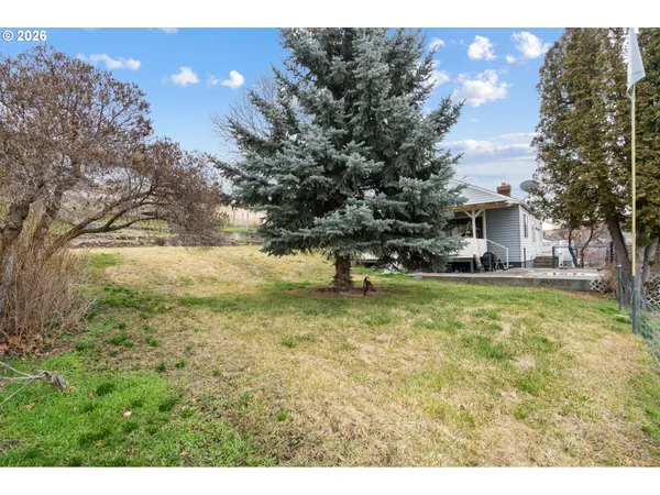 $229,000 | 120 North Gilmore Street, Heppner, OR 97836