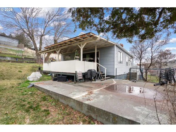 $229,000 | 120 North Gilmore Street, Heppner, OR 97836