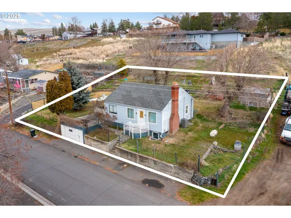 $229,000 | 120 North Gilmore Street, Heppner, OR 97836