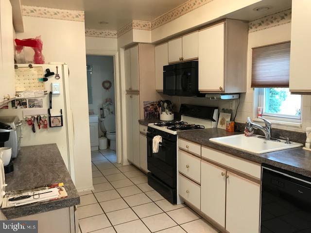13421 Worthington Road Philadelphia, PA 19116 - Photo 12 of 28