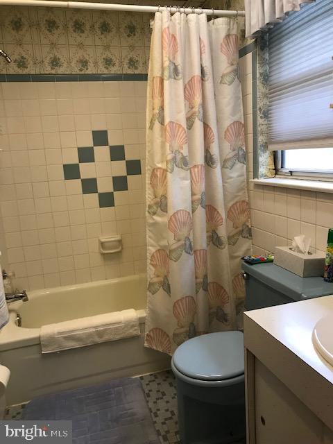 13421 Worthington Road Philadelphia, PA 19116 - Photo 19 of 28