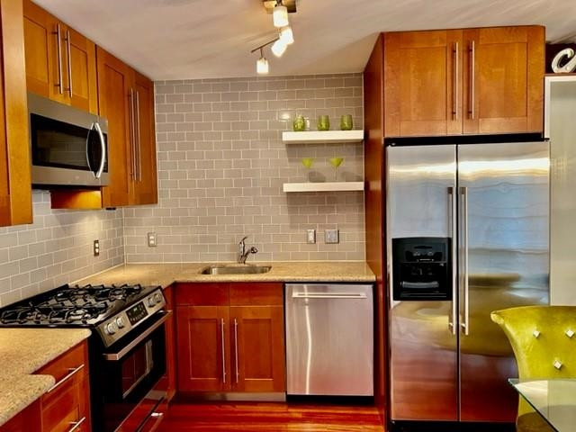 2528 Noble Road Raleigh, NC 27608 - Photo 9 of 49 Photo 9