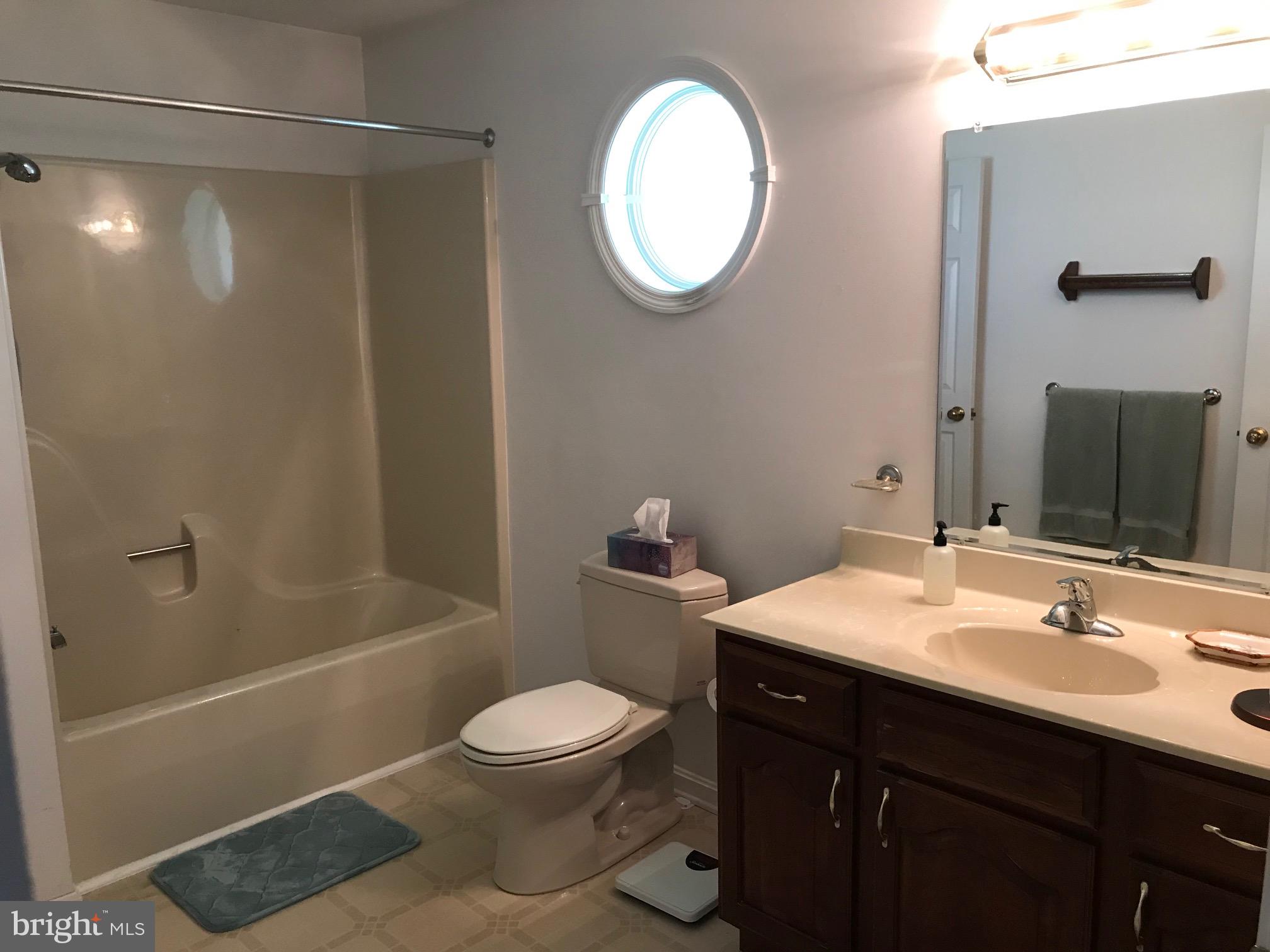 3525 Lineboro Road Manchester, MD 21102 - Photo 9 of 15 2nd family dwelling full bath