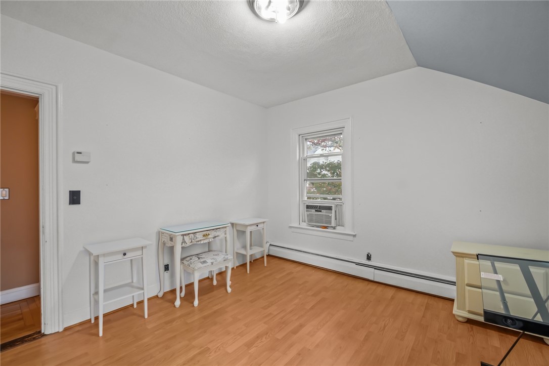 163 West Avenue Pawtucket, RI 02860 - Photo 11 of 28