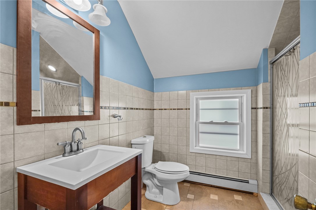 163 West Avenue Pawtucket, RI 02860 - Photo 19 of 28