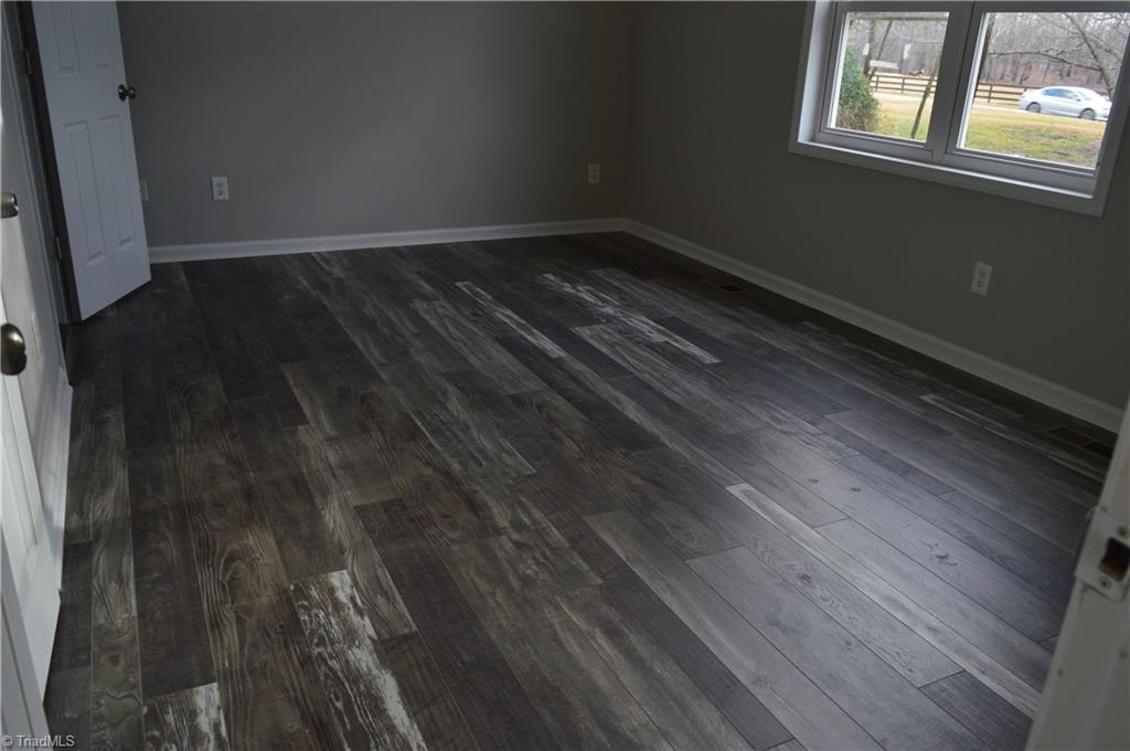 8602 Haw River Road Oak Ridge, NC 27310 - Photo 20 of 30