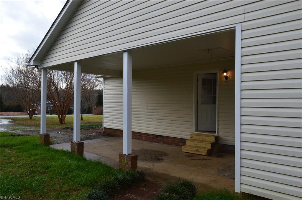 8602 Haw River Road Oak Ridge, NC 27310 - Photo 27 of 30