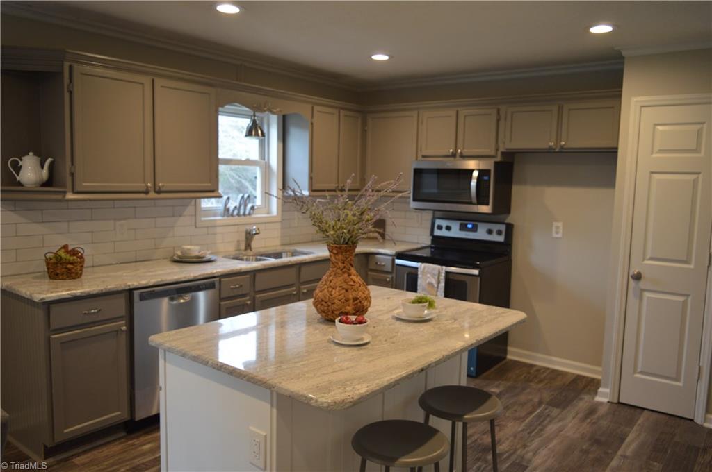 8602 Haw River Road Oak Ridge, NC 27310 - Photo 10 of 30